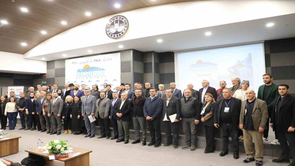 Uluslararası Hazar Şiir Akşamları, Türk Dünyasını Elazığ’da Buluşturdu