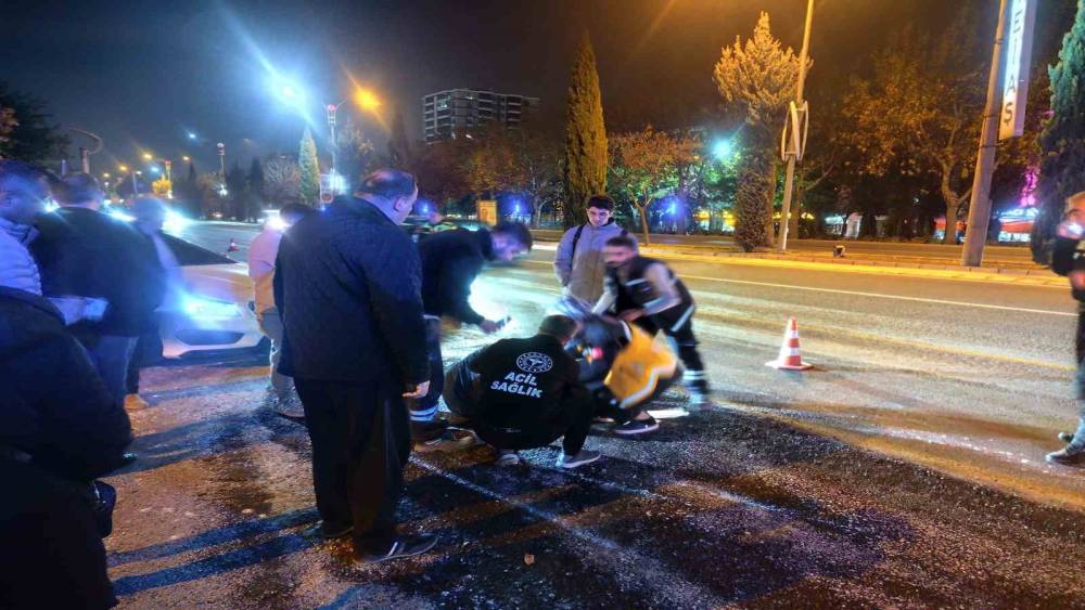 Elazığ’da Otomobilin Çarptığı Şahıs Yaralandı