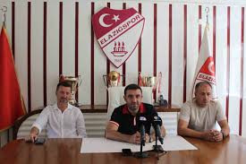 Çimentaş Elazığspor Transferde Hız Kesmiyor: 4 Yeni Oyuncu ile Prensip Anlaşması Sağlandı