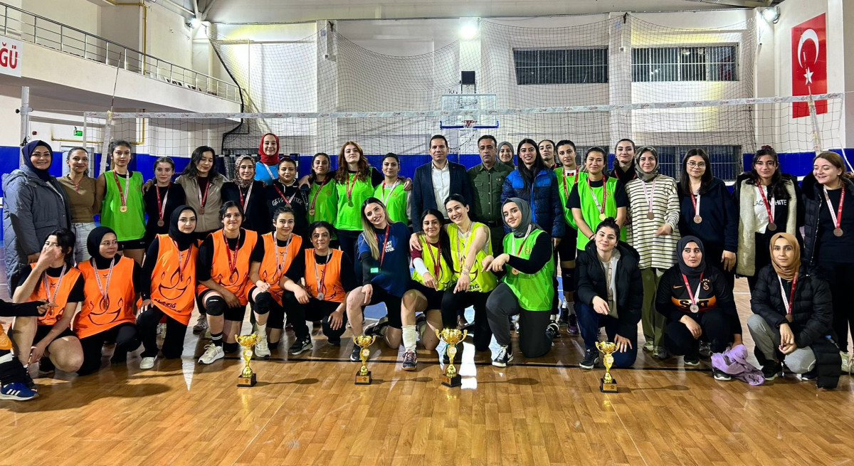 Elazığ Gençlik ve Spor İl Müdürlüğü YURTLİG Voleybol Turnuvası Sonuçlandı