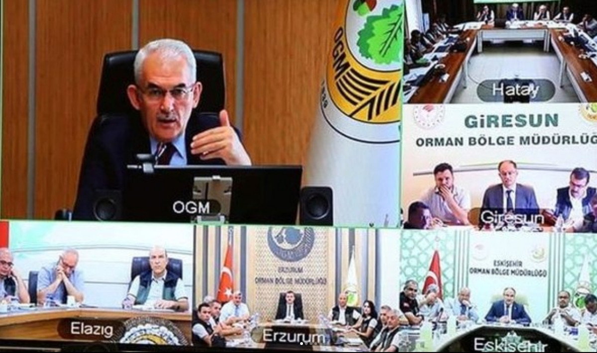 Elazığ Orman Bölge Müdürlüğü Video Konferans Toplantısında Yangın Önlemleri ve Gelecek Programlar Ele Alındı