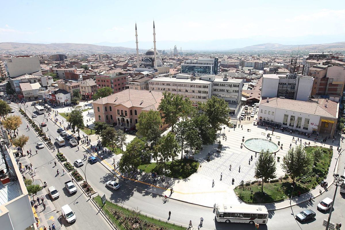 Elazığ’da 2025 Yılı Toplantı ve Gösteri Yürüyüş Alanları Belirlendi