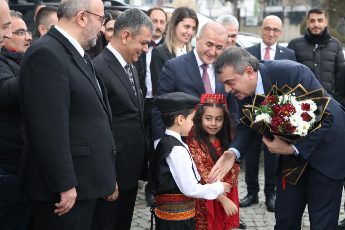 Milli Eğitim Bakanı Tekin Elazığ’da